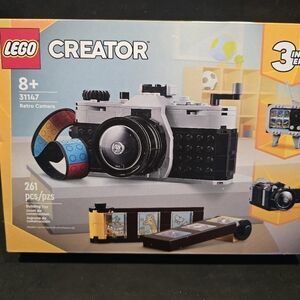 Lego Creator Retro Camera Model in Black, White & Blue